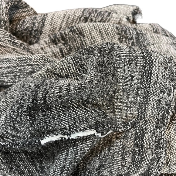 LOU & GRAY Wide Horizontal Stripe Knit Casual Long Sleeve Knee Length Dress sz M - Picture 16 of 16